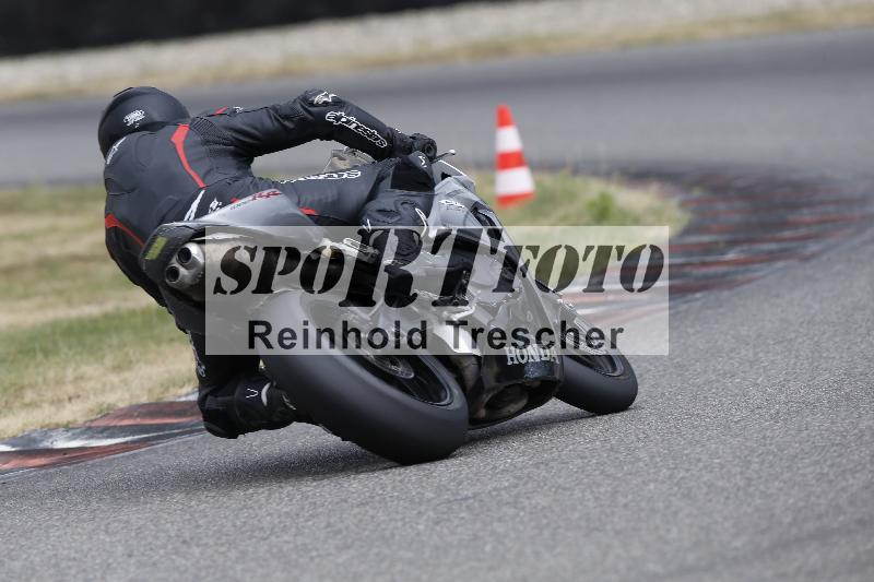 /32 07.07.2025 Plüss Moto Sport ADR/Freies Fahren/21